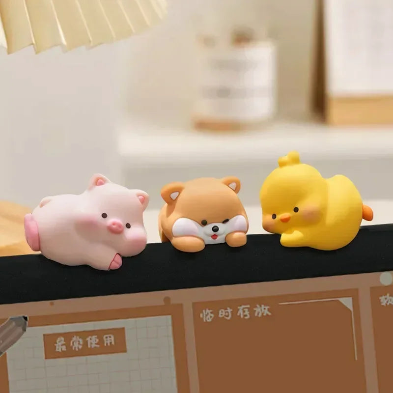 Mini Cartoon Animal Rubber Decorative Toy Cute Computer Desktop Decoration Car